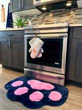 Load image into Gallery viewer, Cricket & Junebug Oven Mitts Cat Paws - Grey and Pink