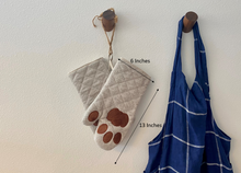 Load image into Gallery viewer, Cricket & Junebug Oven Mitts Cat Paws - Grey and Brown