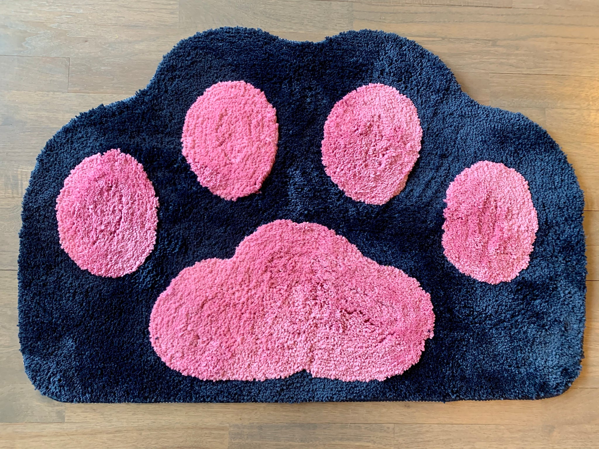 Cricket & Junebug Bathroom Rug/Mat Cat Paws 23x35 Inch (Navy Blue & Pi